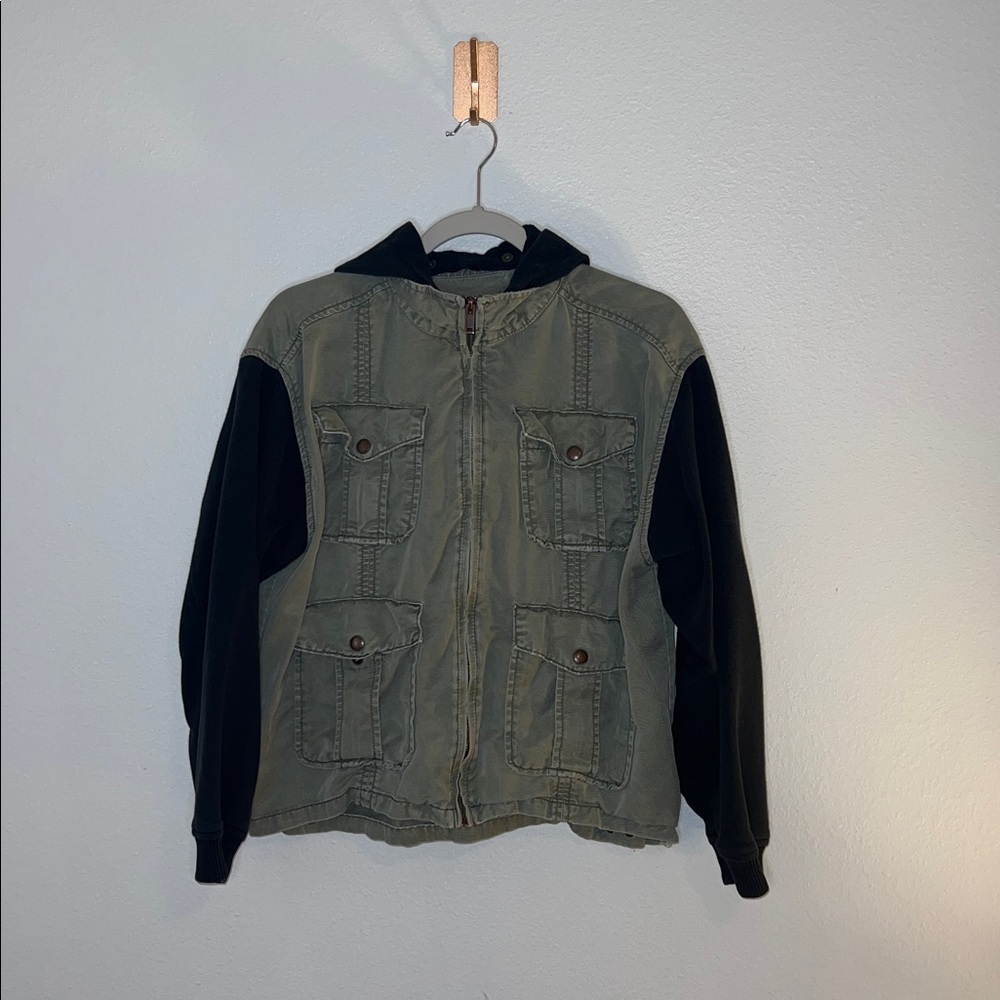 AE Women’s Olive Denim Hooded Jacket 🦅